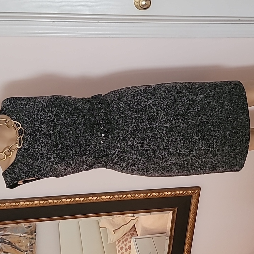 Banana Republic sz 4 Classic tailored dress